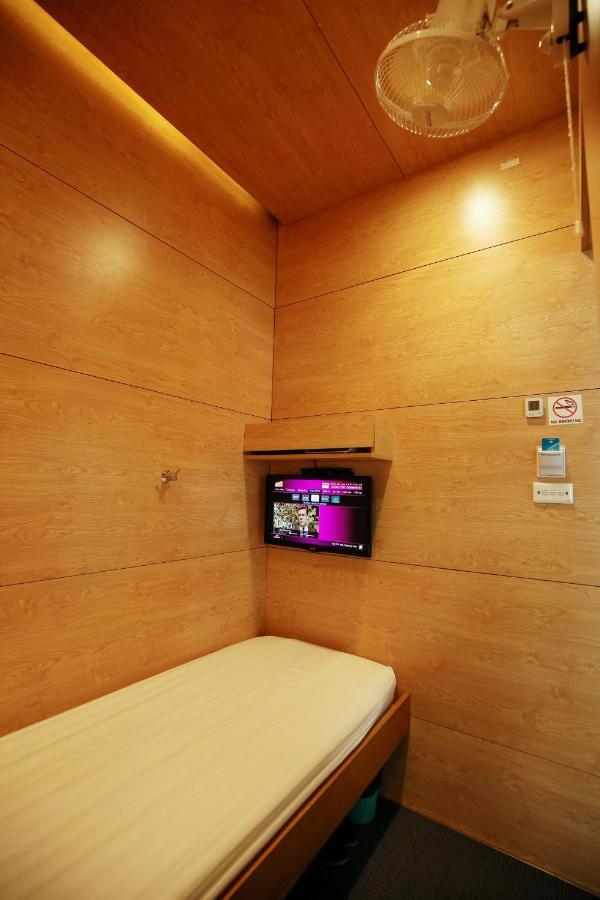 Hotel Vatc Sleep Pod Terminal 2 Noi Bai Exteriér fotografie